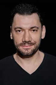 Dominik BÄ
k